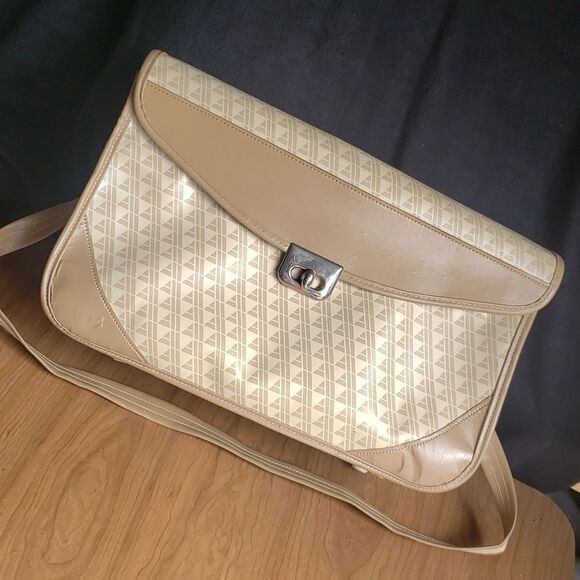 Vintage 1970s Large Vinyl Avon Rep Demo Sample Bag Satchel with Nail Enamel Case - Picture 3 of 14